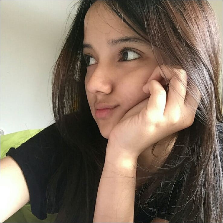 cute-girl-pic cute-girl-pic