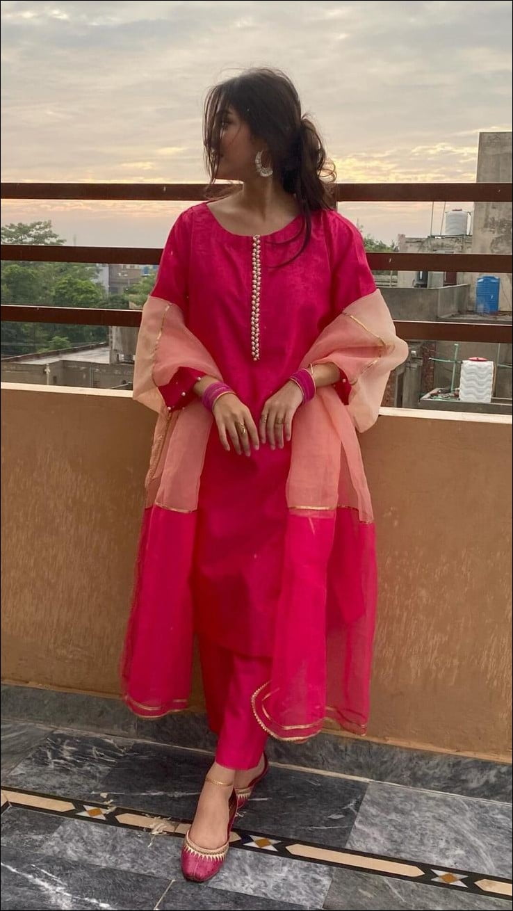 cute-girl-pic cute-girl-pic