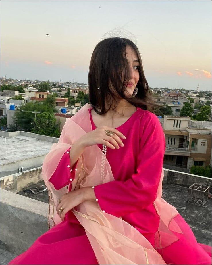 cute-girl-pic cute-girl-pic