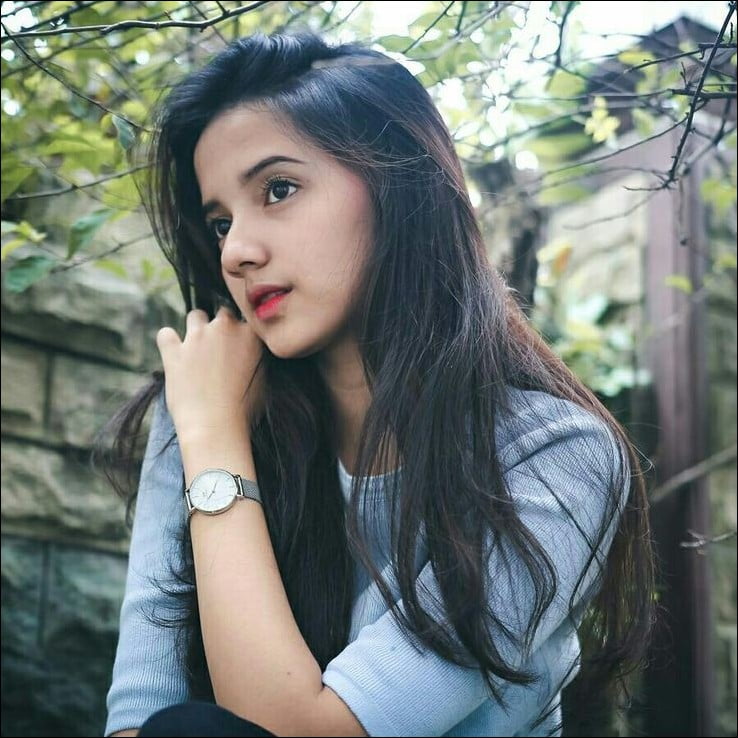 cute-girl-pic cute-girl-pic