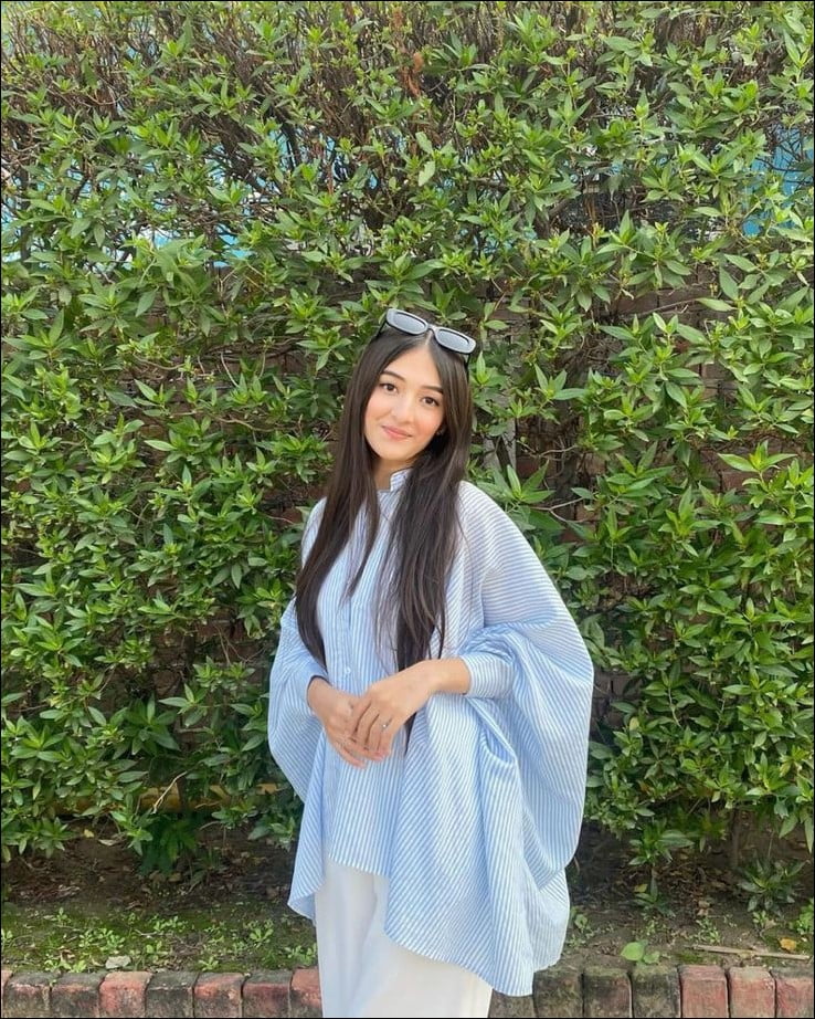 cute-girl-pic cute-girl-pic