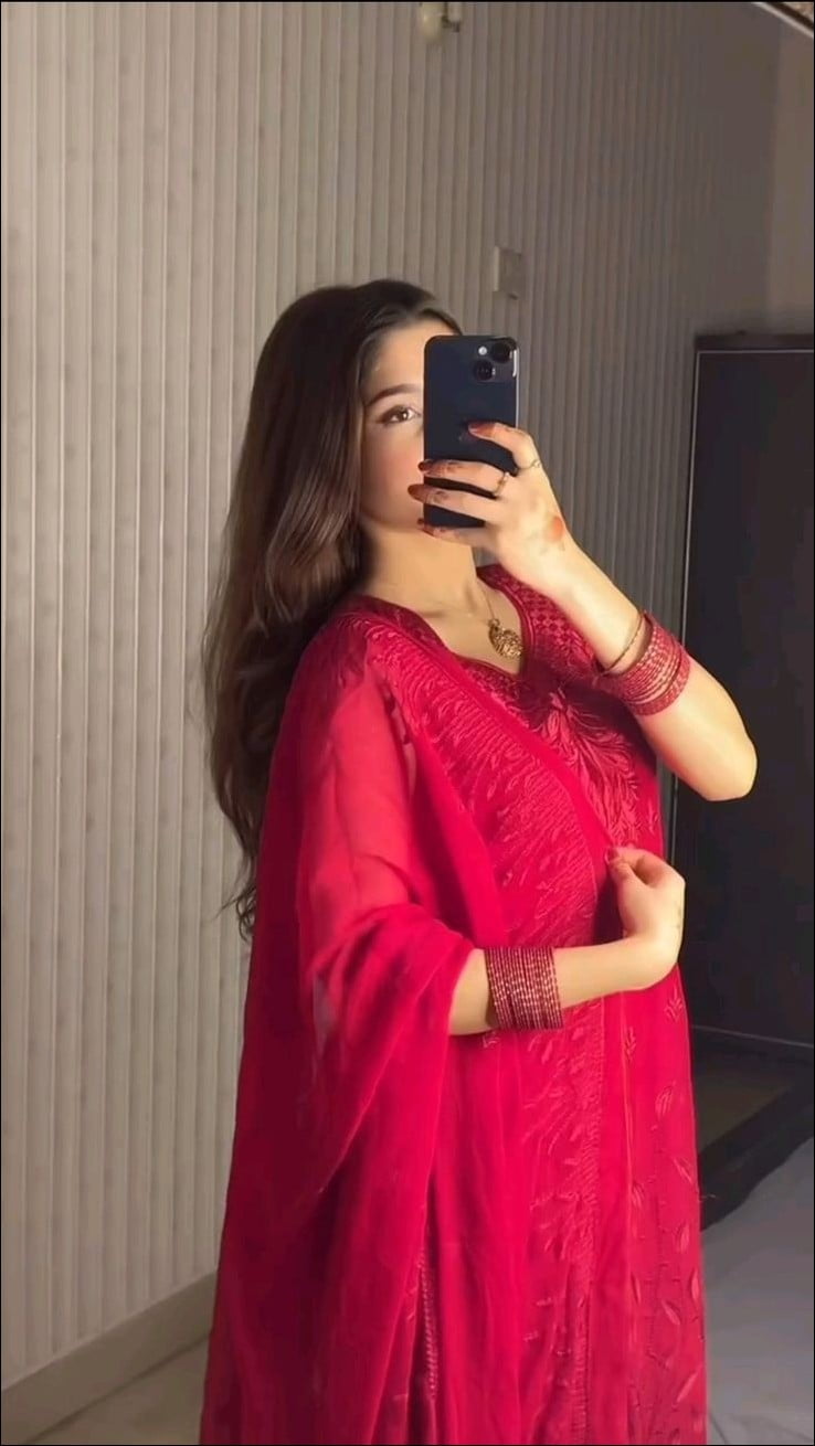 cute-girl-pic cute-girl-pic