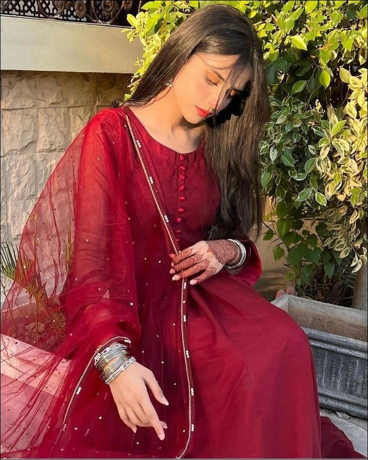 cute-girl-pic cute-girl-pic