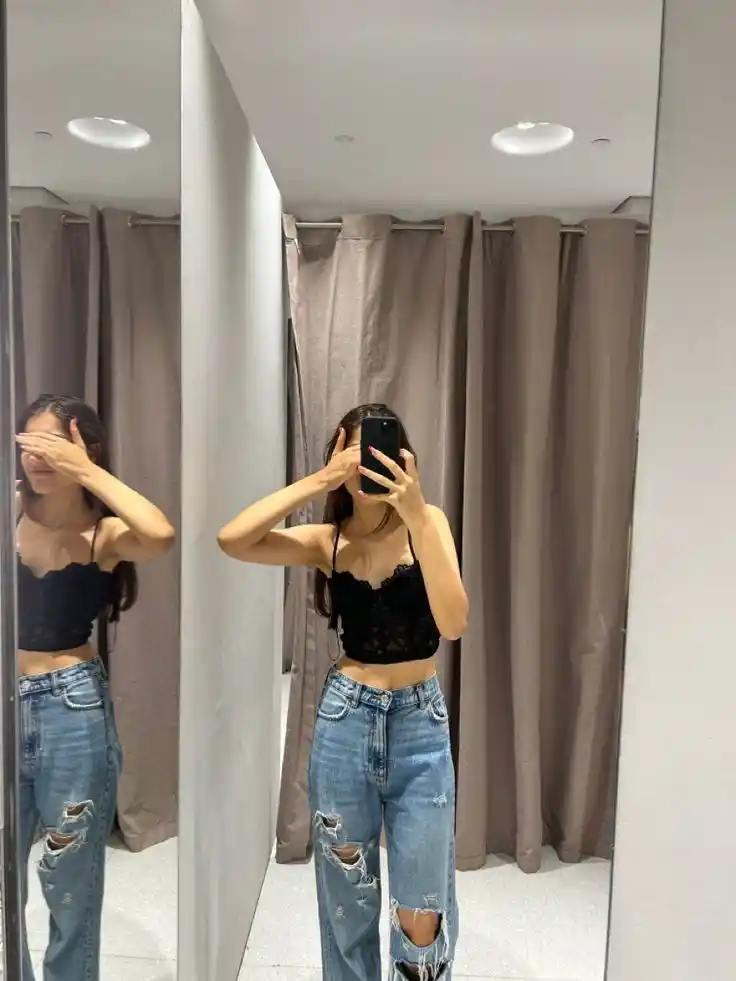 hijab-girl-hide-face-pic-dp