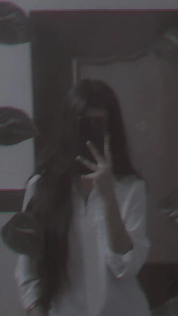 hide-face-girl-pic-dp