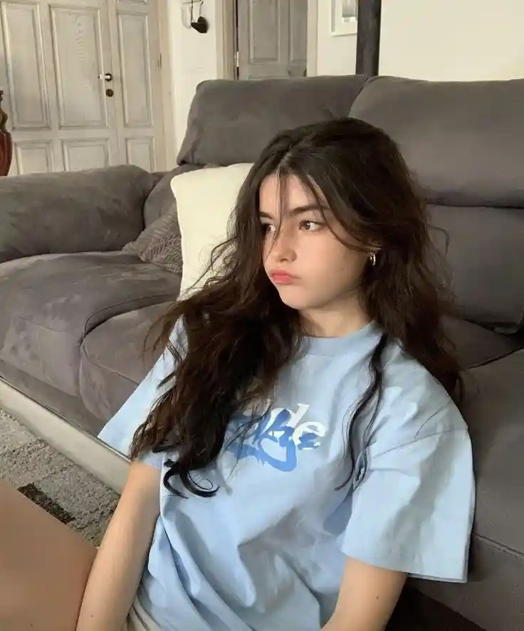 girl-photo-dp-for-whatsapp