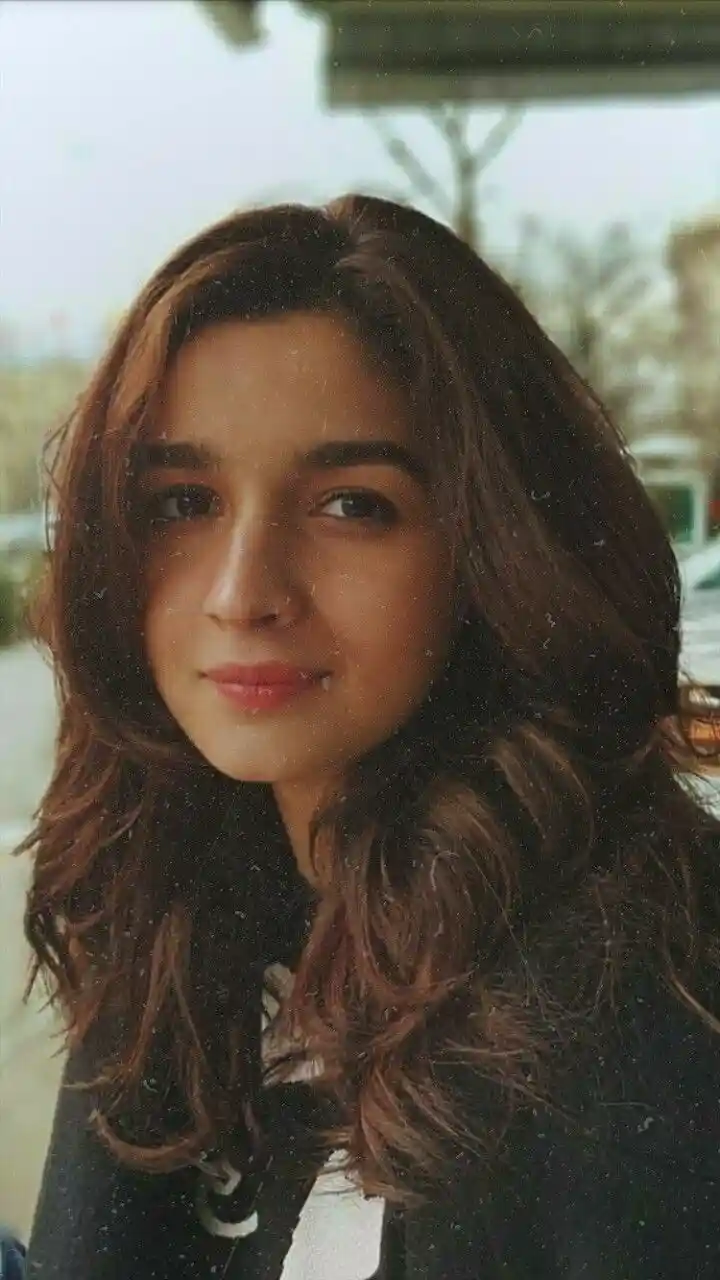 simple-village-girl-photo-dp