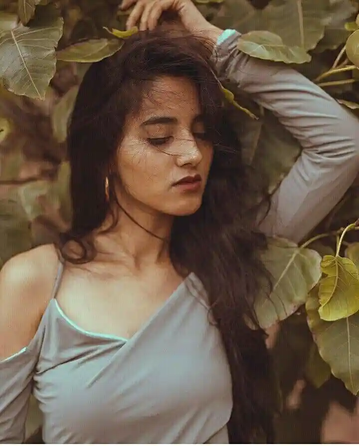 tamil-girl-photo-dp-instagram