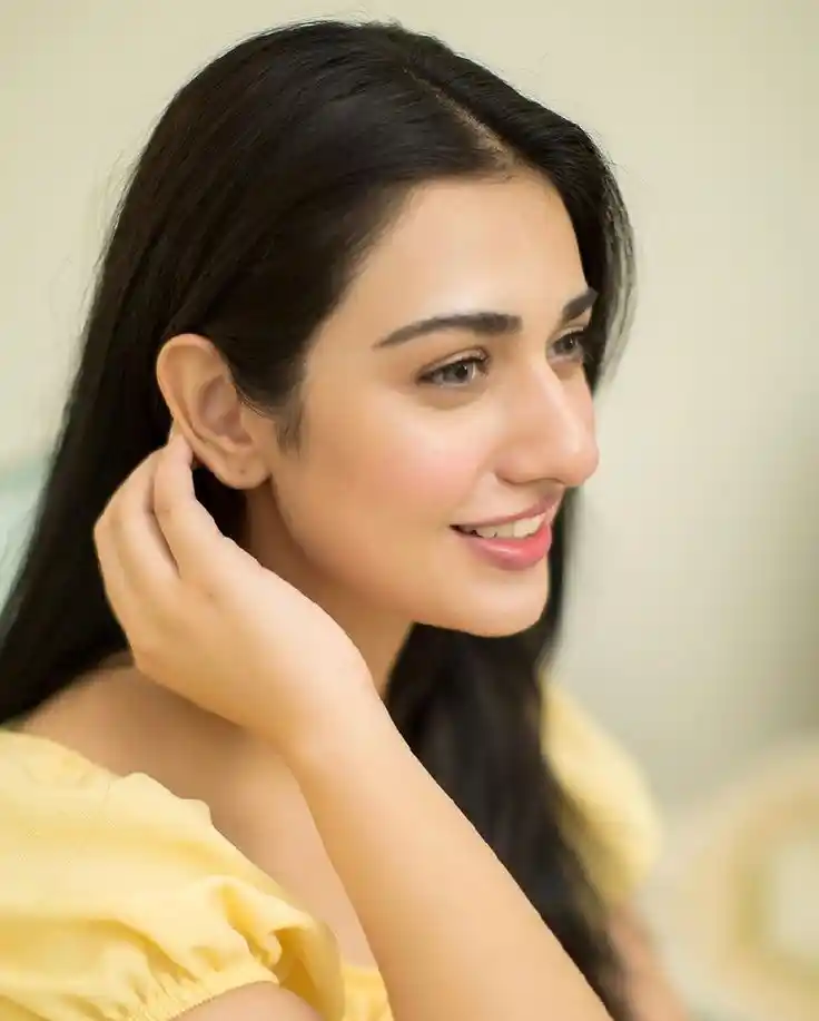 beautiful-cute-girl-pic beautiful-cute-girl-pic