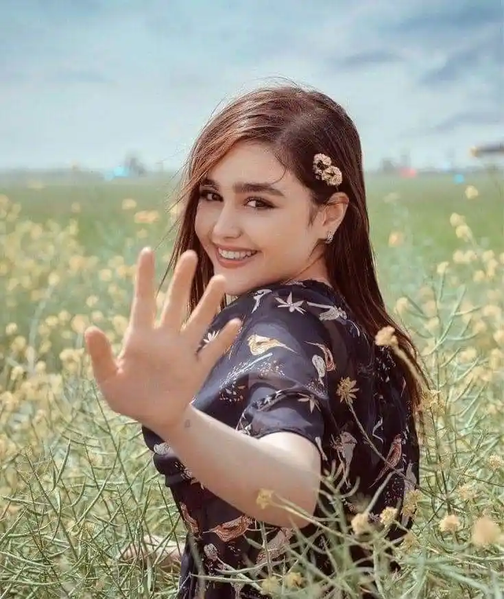 best-cute-girl-pic best-cute-girl-pic