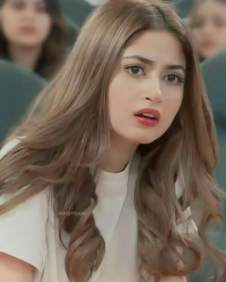 cute-girl-pic cute-girl-pic